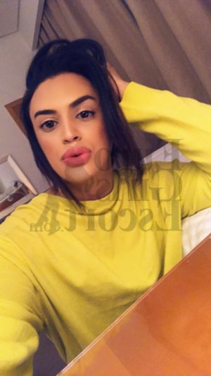 Miral call girl in Waldorf MD